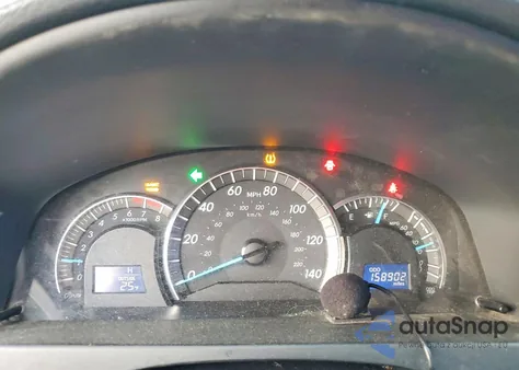 2012 Toyota Camry Base z USA, uszkodzony, nr VIN 4T1BF1FK5CU155951